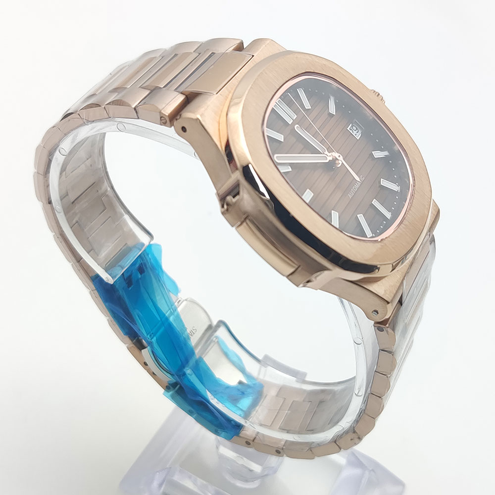 Montre de luxe pour hommes, or - Patek Philippe Watch Nautilus avis et prix